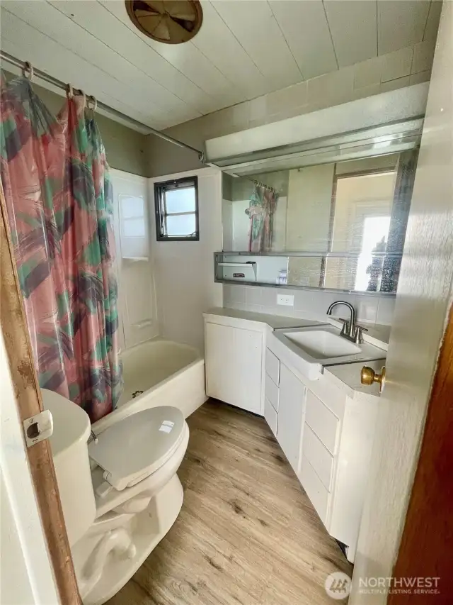 mobile bath