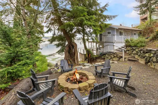 On almost 5 acres there is loads of outdoor spaces and privacy