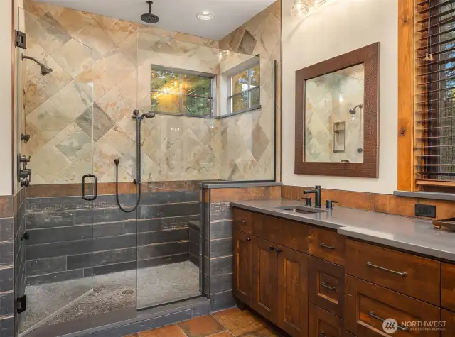 3/4 En Suite