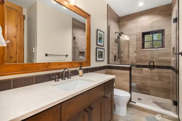 Hallway 3/4 bath