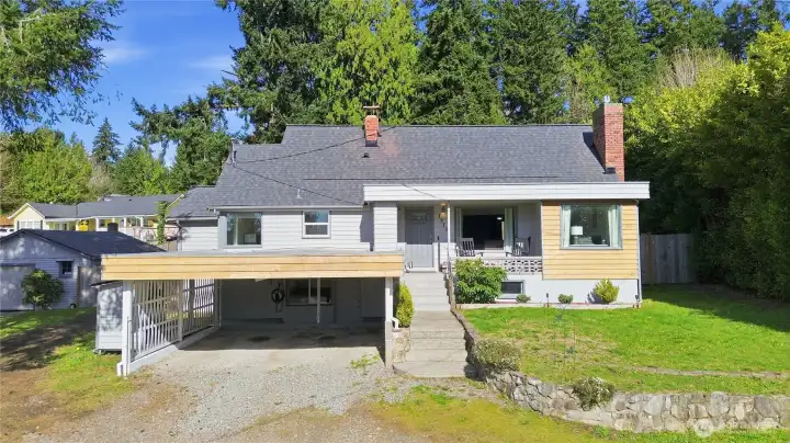 Covered parking plus a 1-car garage and tons of parking for your RV and Boat