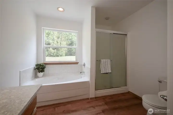 Primary Full Bath with Large soaking tub.