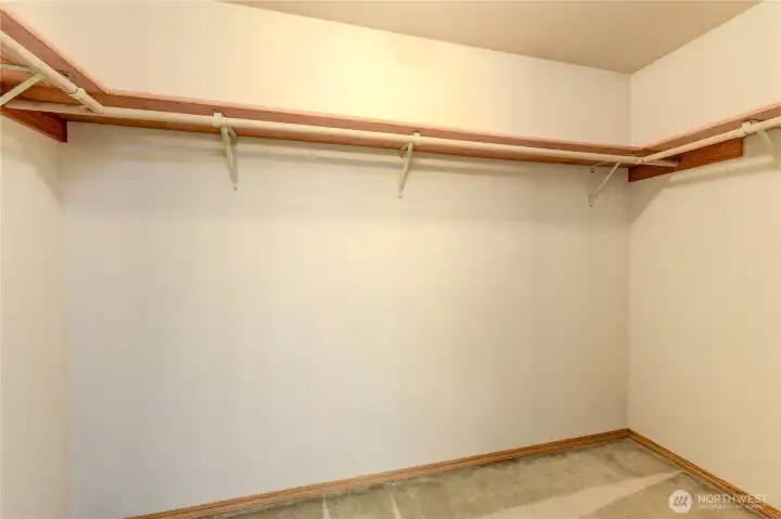 Large walk-in closet!  Just what you wanted!