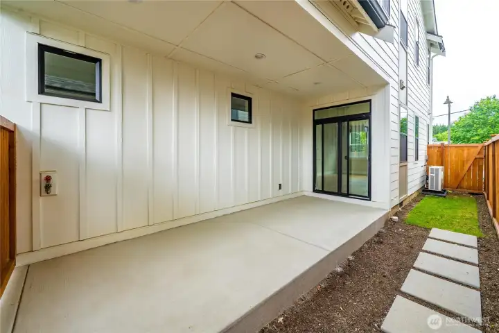 Yard with patio