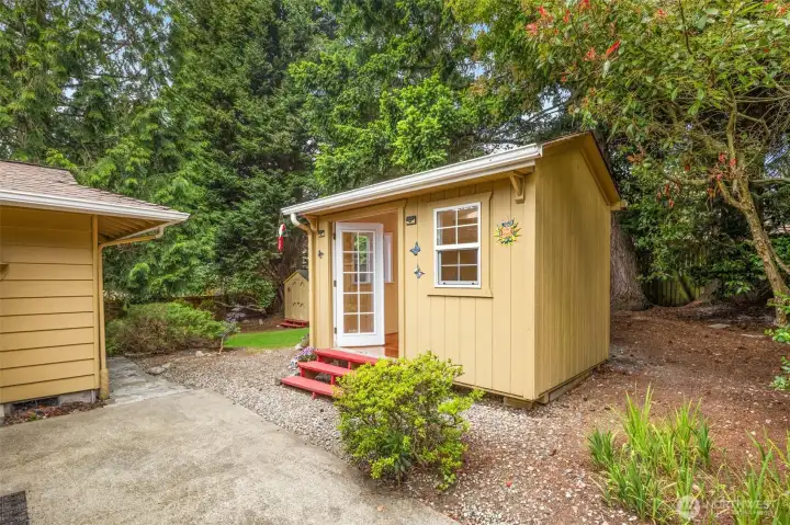 Versatile detached studio with electricity—perfect for remote work, exercise, crafts, or your next creative project. Versatile detached studio with electricity—perfect for remote work, exercise, crafts, or your next creative project.