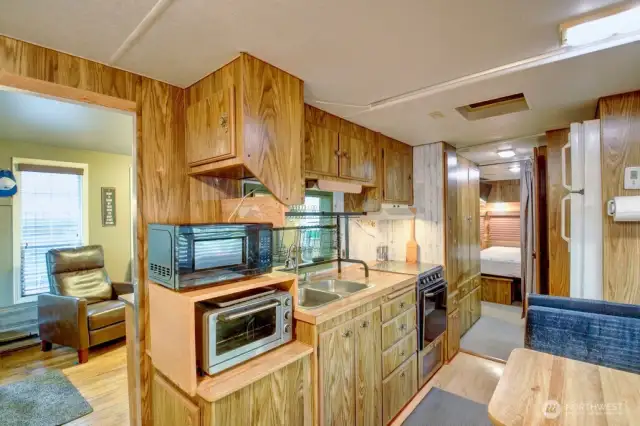 Kitchen area