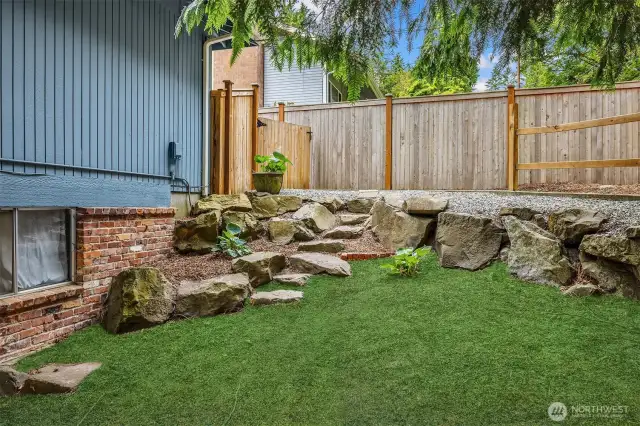 Fresh canvas for your green thumb or low-maintenance greenery
