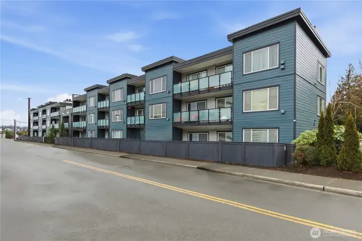 AI Edit -vehicles removed