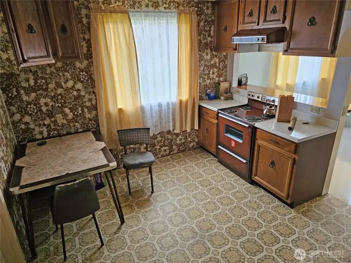 Kitchen area with eating space