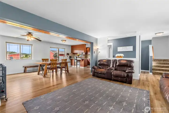 There is a nice flow from living area to dining area.