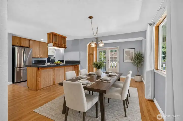 Open space kitchen area flows through to Dining Room (virtually staged) Open space kitchen area flows through to Dining Room (virtually staged)