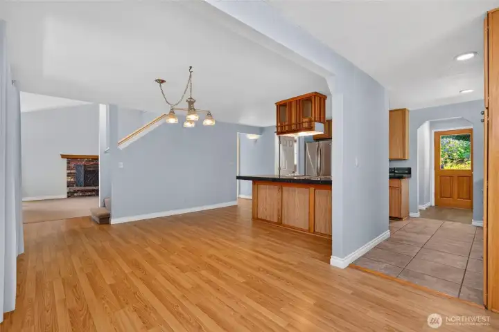 Lets go upstairs to the other 2 Bedrooms and 2nd Bathroom Lets go upstairs to the other 2 Bedrooms and 2nd Bathroom