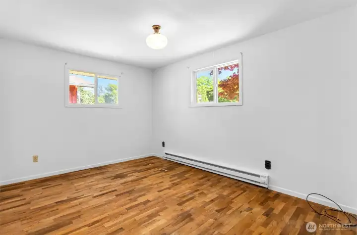 3rd Bedroom (South East corner)