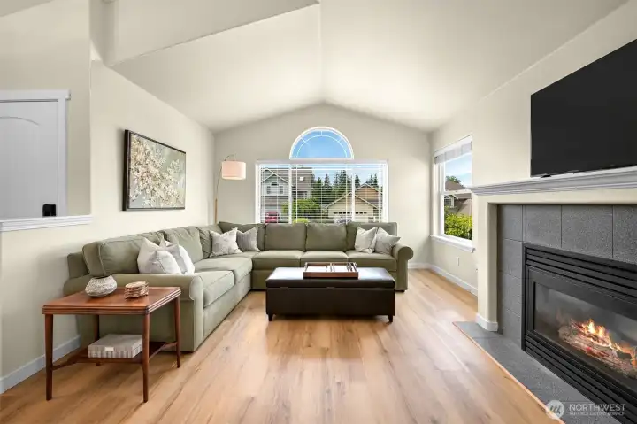 Vaulted ceiling and gas fireplace Vaulted ceiling and gas fireplace