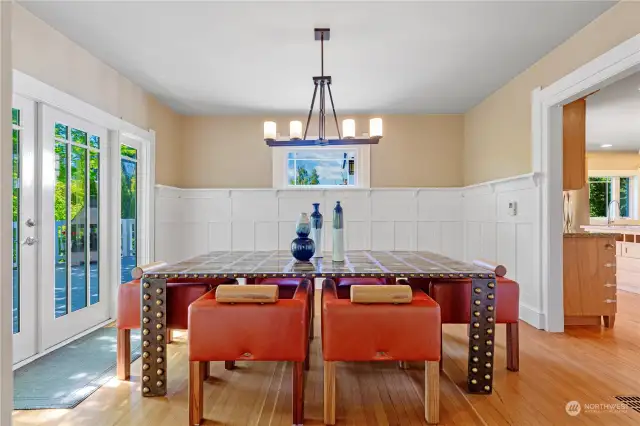 Entertain in dining room off kitchen and easy access to deck with views of Lake Washington.