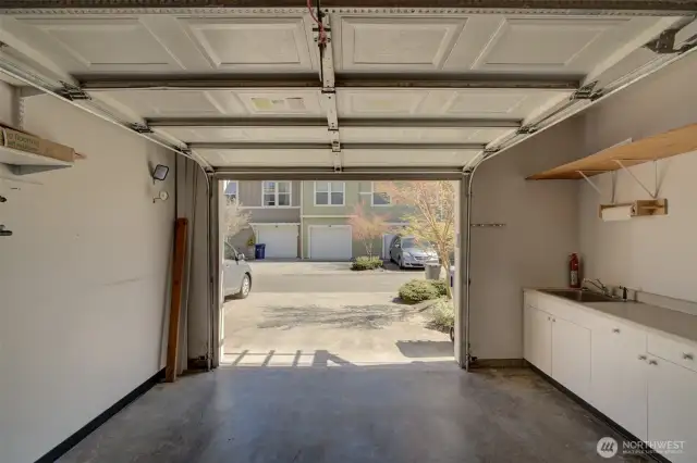 Another view of the garage.