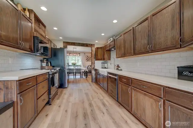 Look at all that countertop space and storage!
