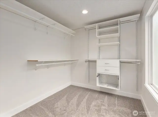 2nd primary walk-in closet