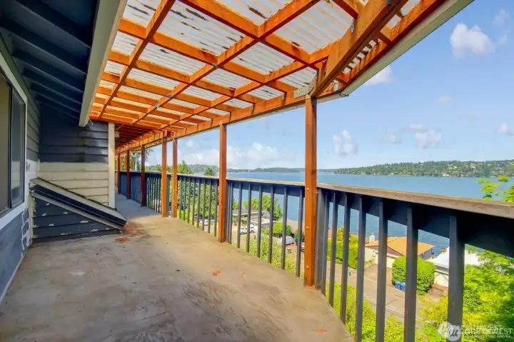 Views of Lake Washington on upper floor, outside the primary suite and 2nd suite bedrooms.