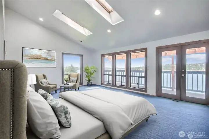 Primary bedroom with HUGE walk-in closet, Jacuzzi tub, sauna and 5pc bathroom, with BREATHTAKING VIEWS!