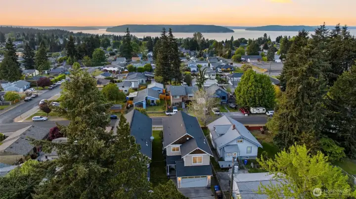 Sweeping Puget Sound views from this North Tacoma craftsman — minutes to Point Defiance Park, Ruston Way waterfront, and Owen Beach. Sweeping Puget Sound views from this North Tacoma craftsman — minutes to Point Defiance Park, Ruston Way waterfront, and Owen Beach.
