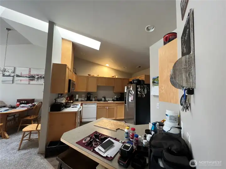 Kitchen w Eating Bar and Skylight