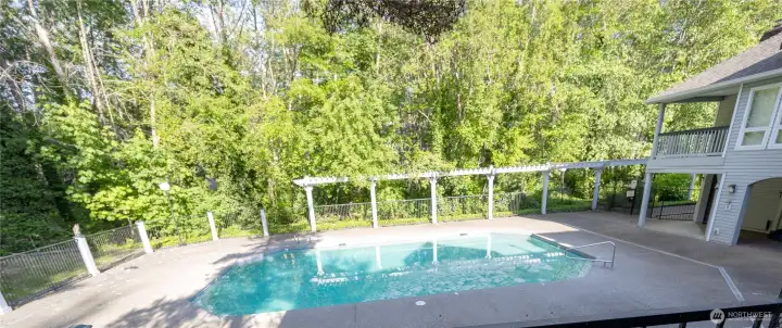Outdoor swimming pool