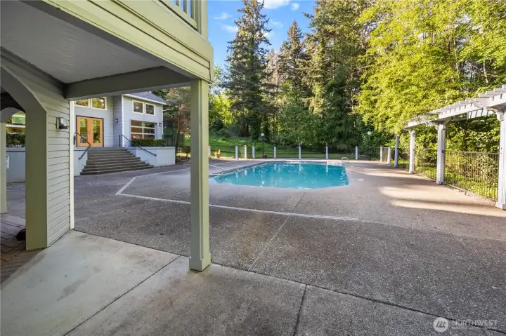 Outdoor swimming pool