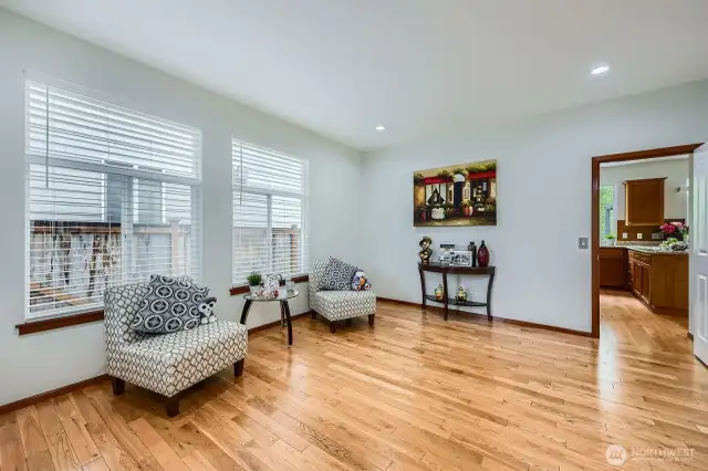 Beautiful wood floor through out