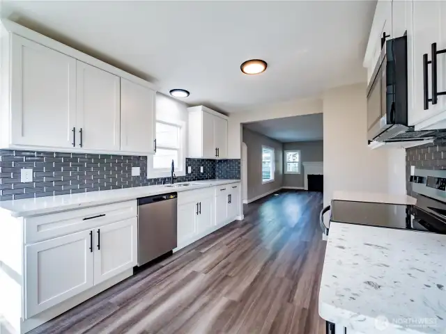 GRANITE COUNTER TOPS...