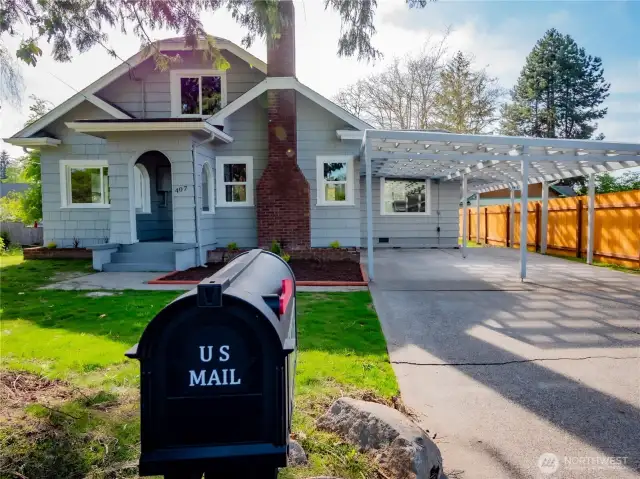 THIS COULD BE YOUR MAIL BOX...IF YOU ACT FAST!