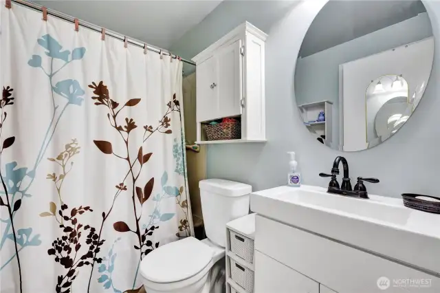 Primary Ensuite Bathroom