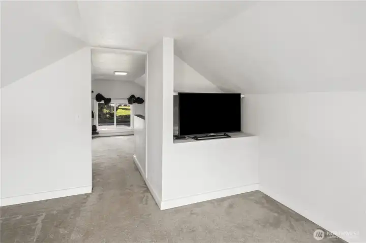 Upper Bedroom