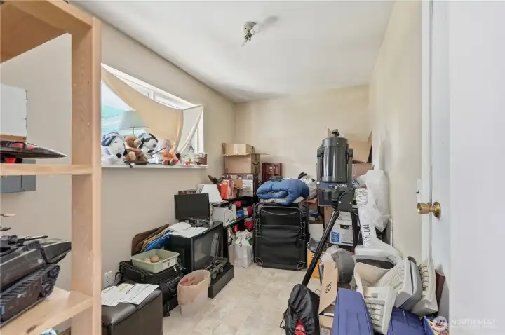 3rd room