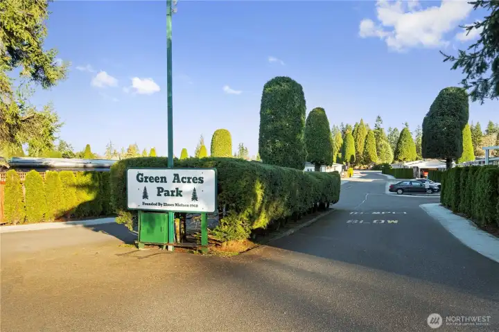 Nestled in the desirable Canyon Park/Bothell area, Green Acres Park is a beautifully maintained community that feels like home the moment you arrive.