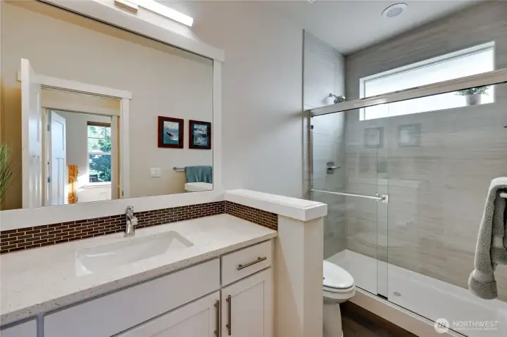 Main floor guest bath.