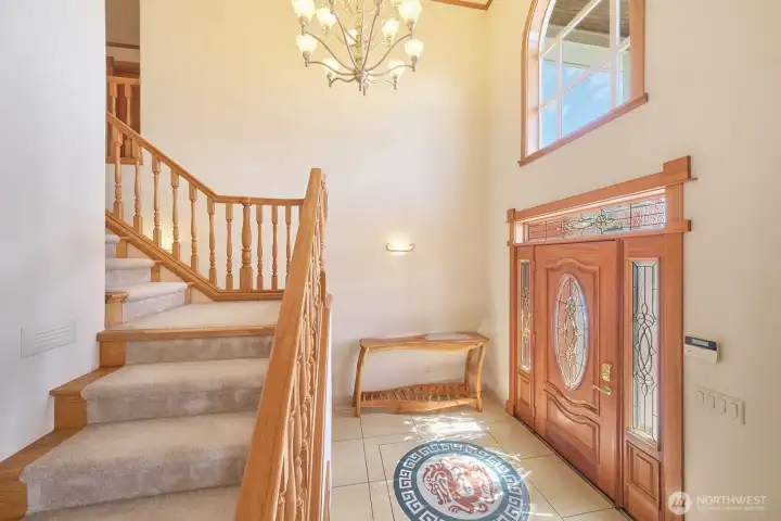 Grand staircase to the 2nd floor