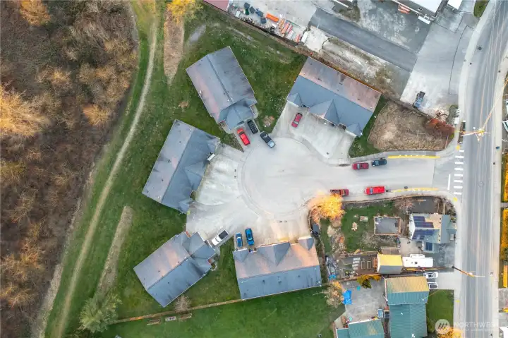 Walnut Grove Court Condominium