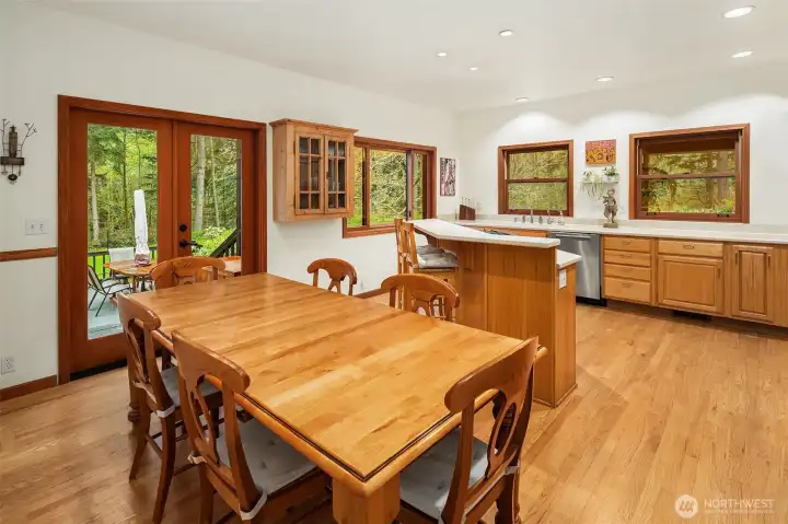 Generously sized space for dining and preparing meals.