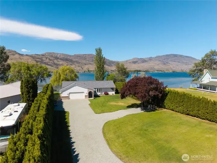 Mature landscaping for extra privacy