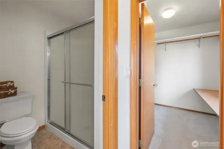 Primary Bathroom has TWO walk-in closets! Two!!!!