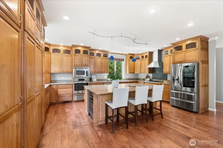 Large Kitchen and island