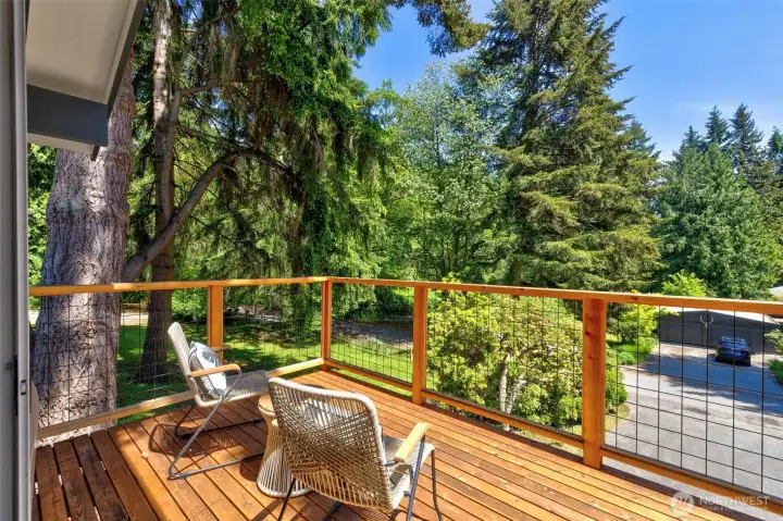 Private deck off prim ary. Great place to enjoy your morning coffee! Private deck off prim ary. Great place to enjoy your morning coffee!