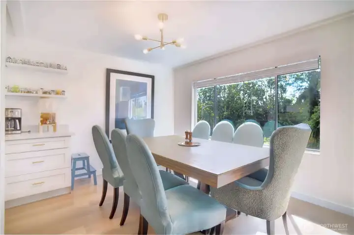 Dinning