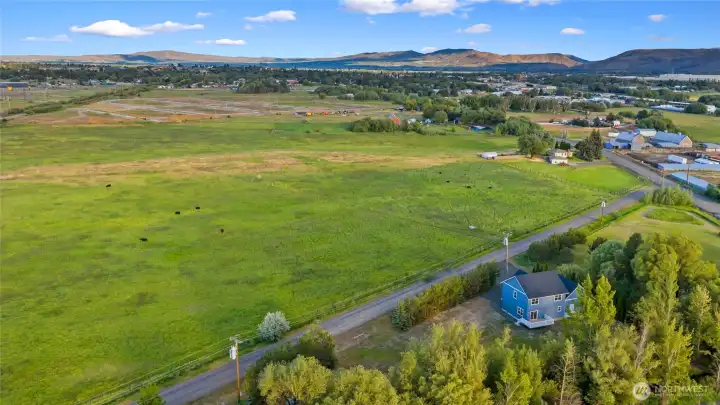 Peaceful area on 1.44 acres close to town Peaceful area on 1.44 acres close to town