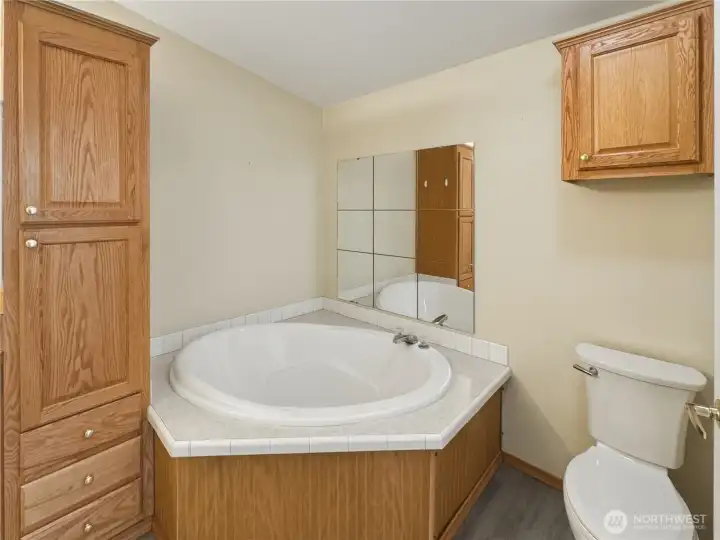 Primary soaking tub. Primary soaking tub.