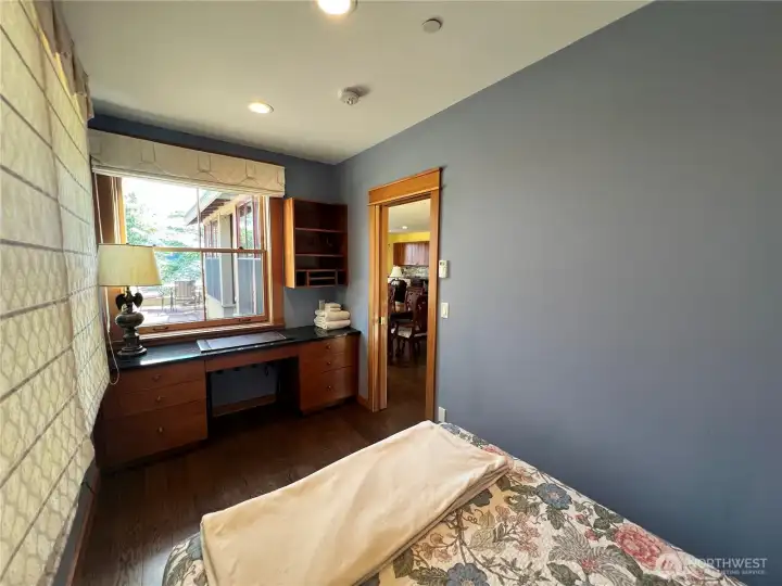 The Admiral's Suite