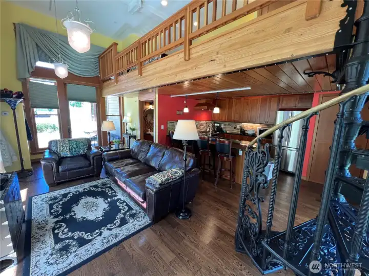 The Lieutenant's Suite