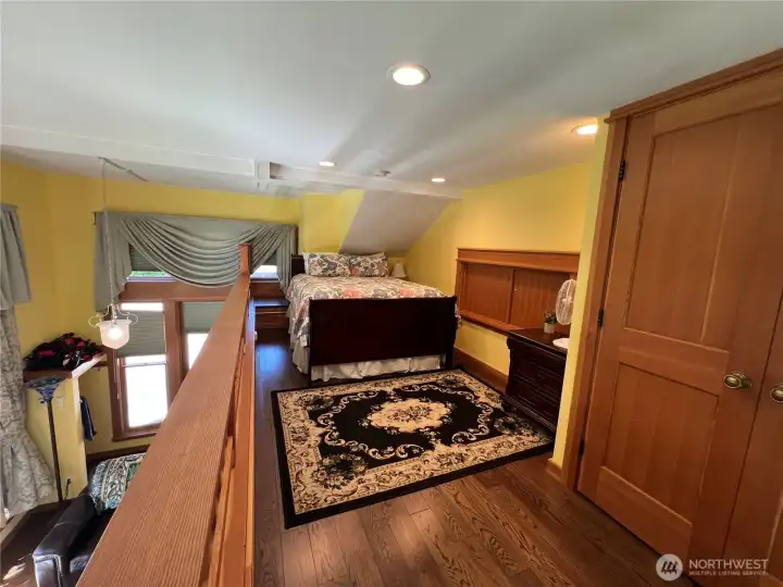 The Lieutenant's Suite