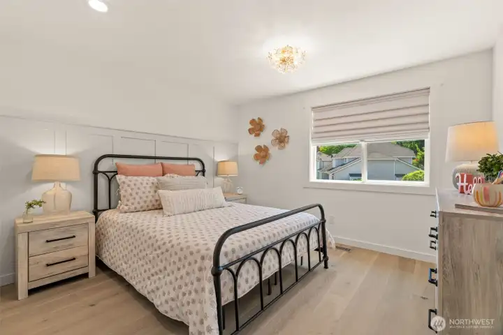 Guest bedroom